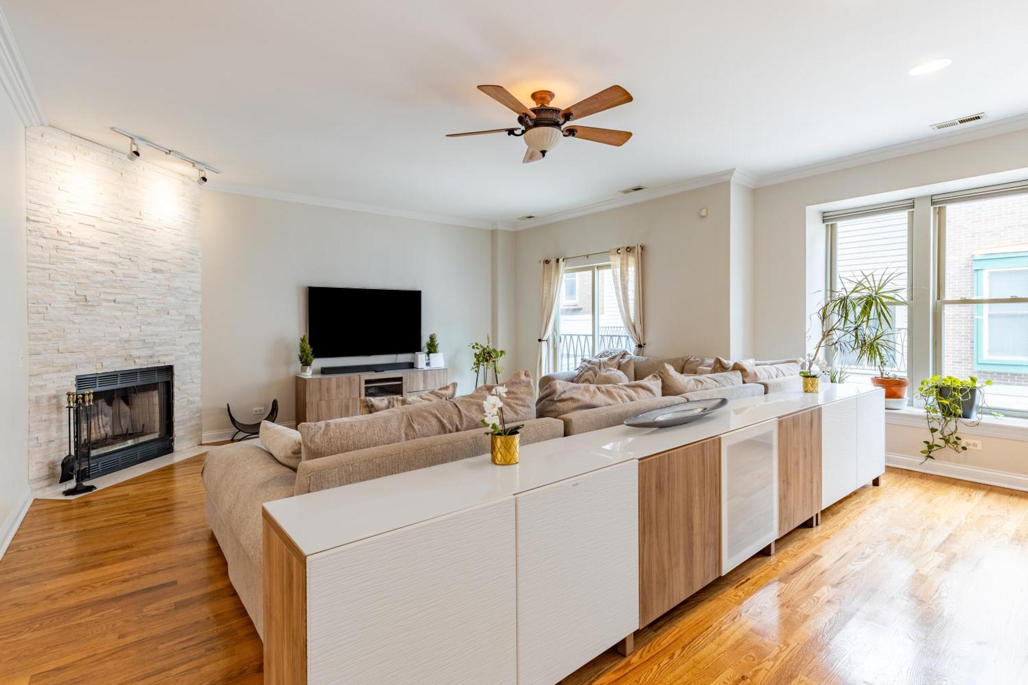 Windy Getaway - 3br 2ba Townhouse
