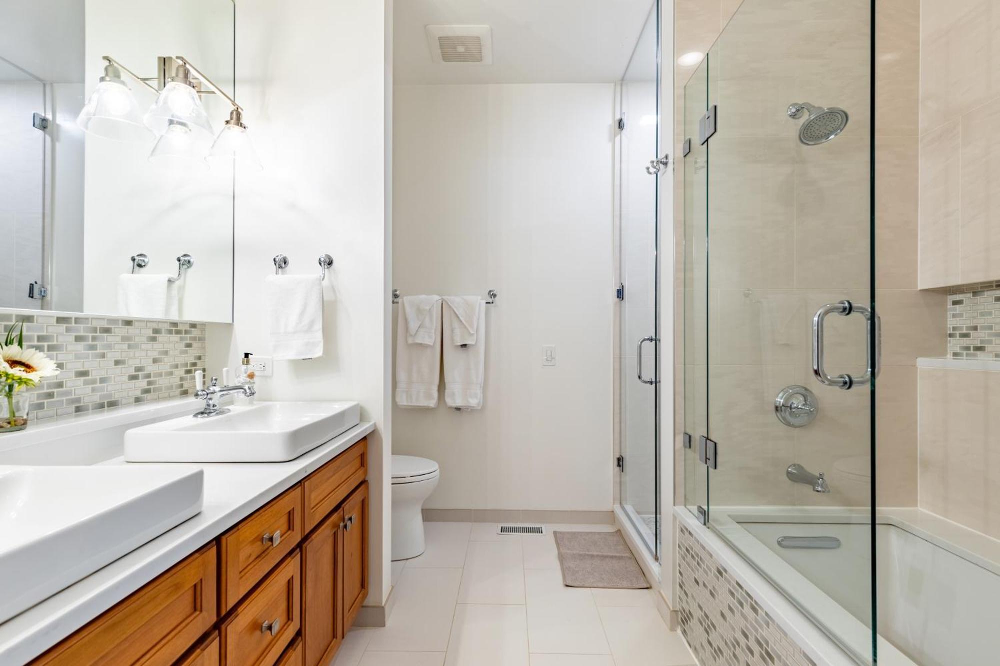Windy Getaway - 3br 2ba Townhouse Holiday home Chicago